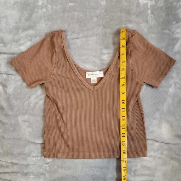 Frankie Phoenix crop top - Picture 3 of 4